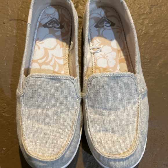 Roxy Shoes - Picture 1 of 1